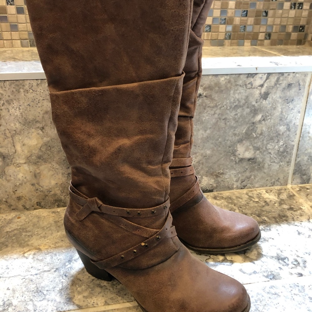 Women’s thigh high brown boots
